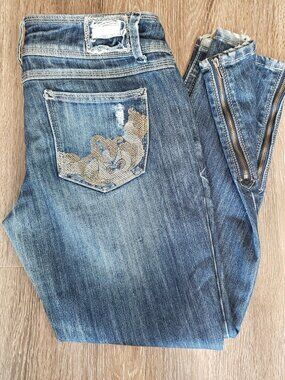Almost Famous Distressed Jeans- Junios Sz 13